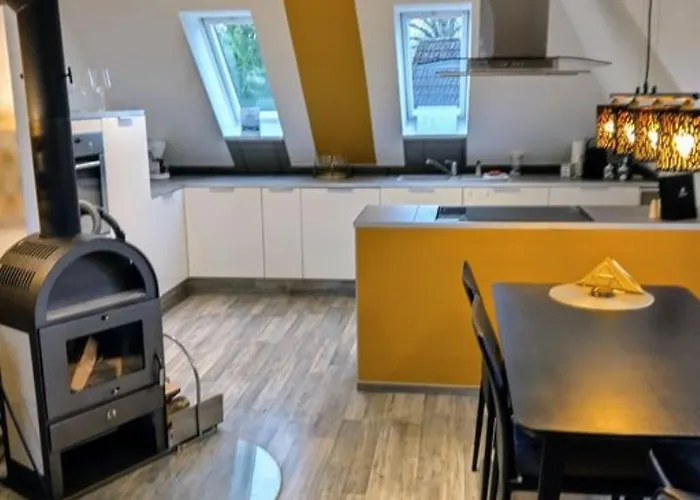 Hh West Modern Und Komfortabel *